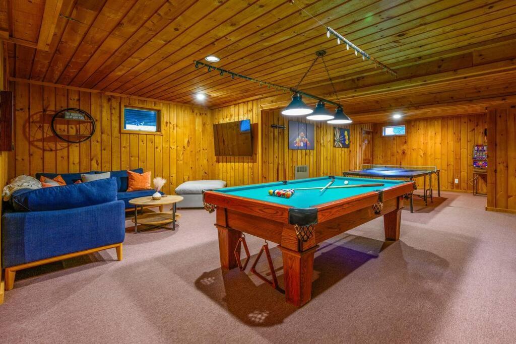 Mountain Blue Vista - Luxury Retreat Near Ski Resorts With Pond, Firepit And Hot Tub 温德汉姆 外观 照片