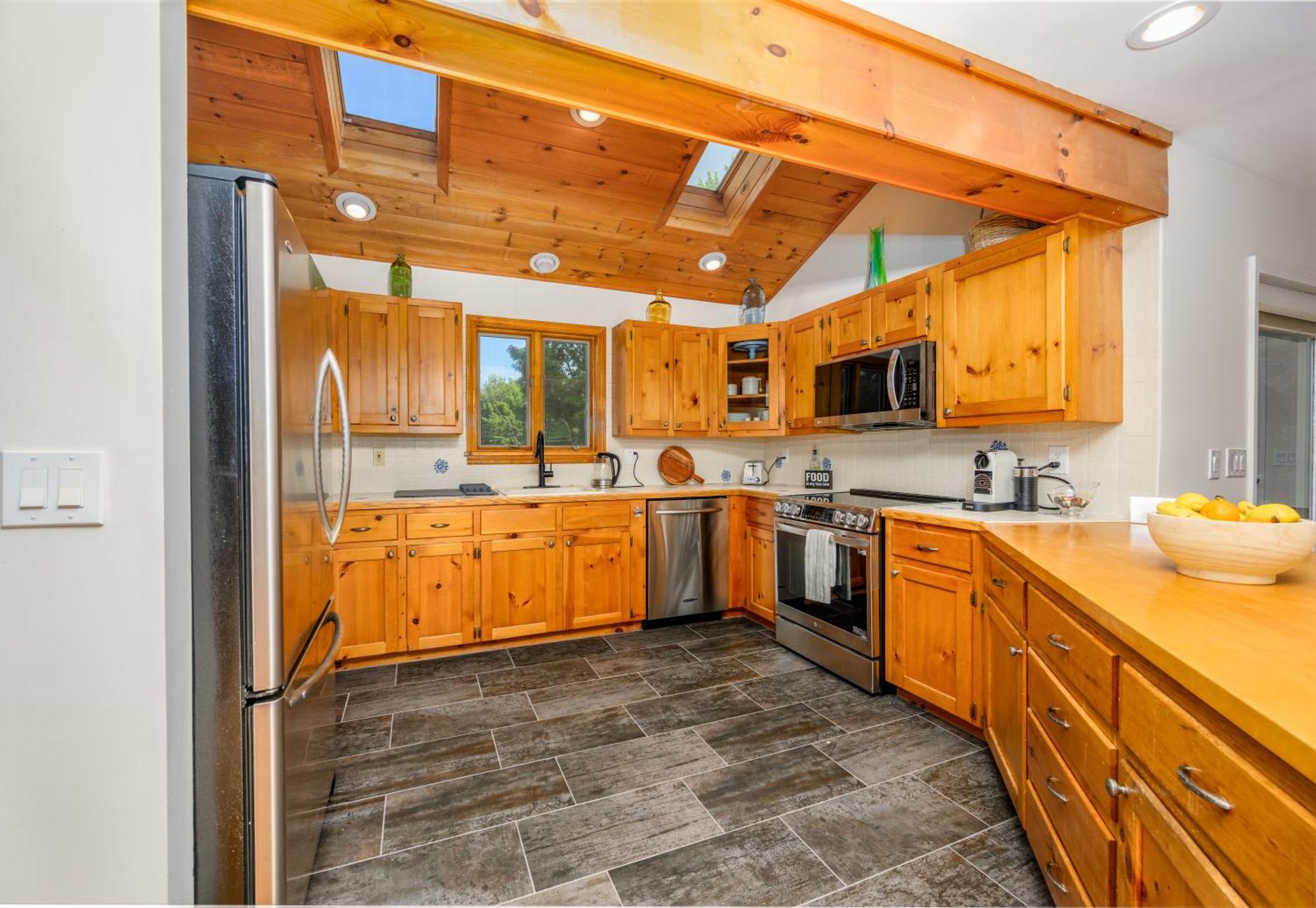 Mountain Blue Vista - Luxury Retreat Near Ski Resorts With Pond, Firepit And Hot Tub 温德汉姆 外观 照片